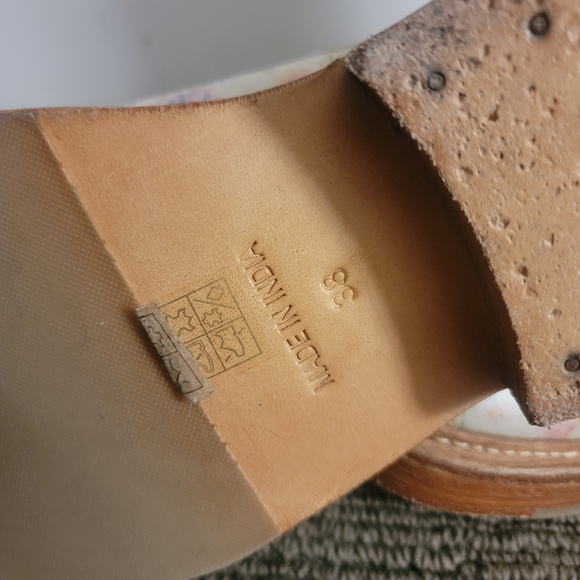 NWOB Free People Santa Fe Combat Boot in floral ecru - Picture 11 of 13